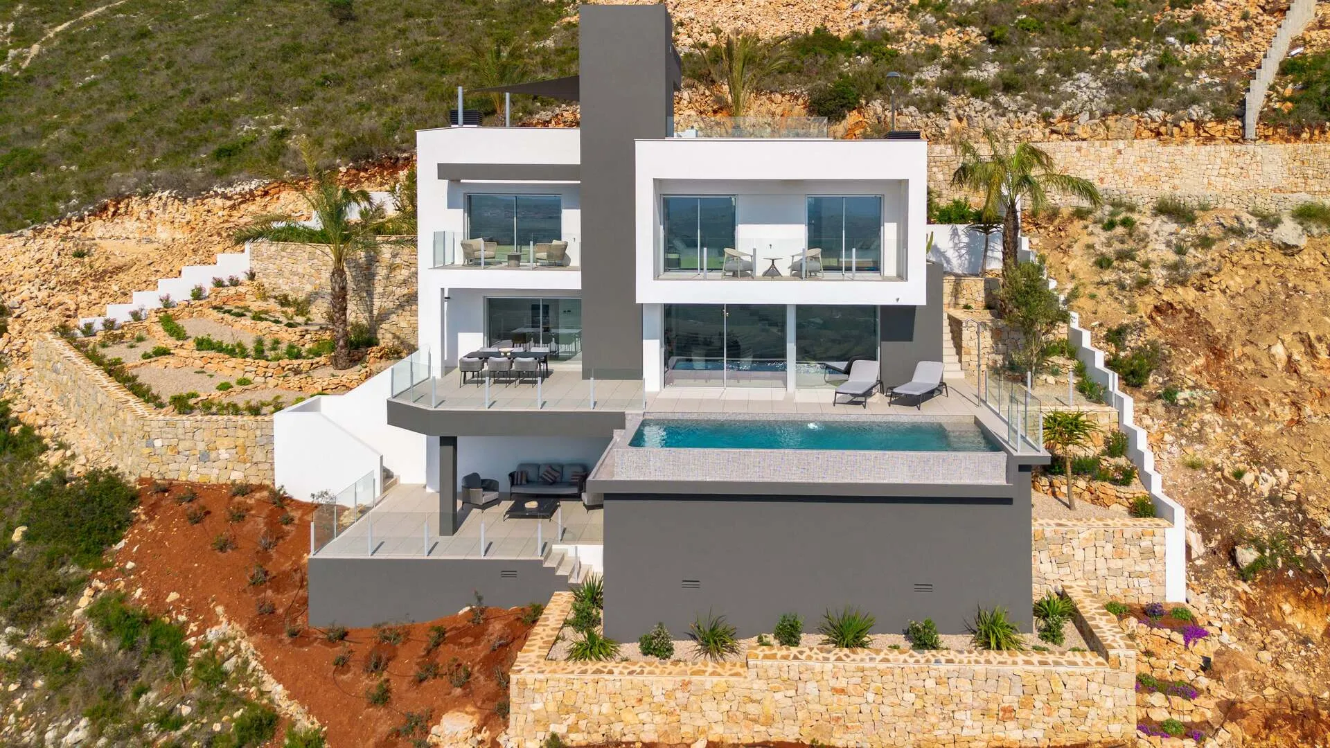 Obra nueva in Cumbre del Sol