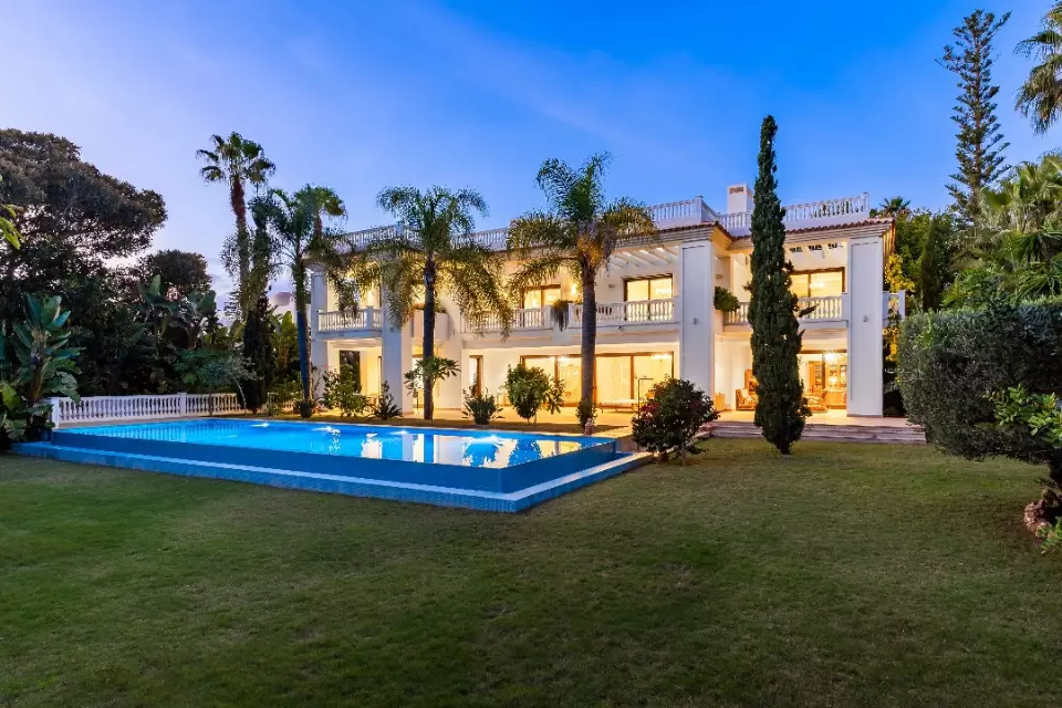 Villa Murcia in Estepona - extérieur photo 1