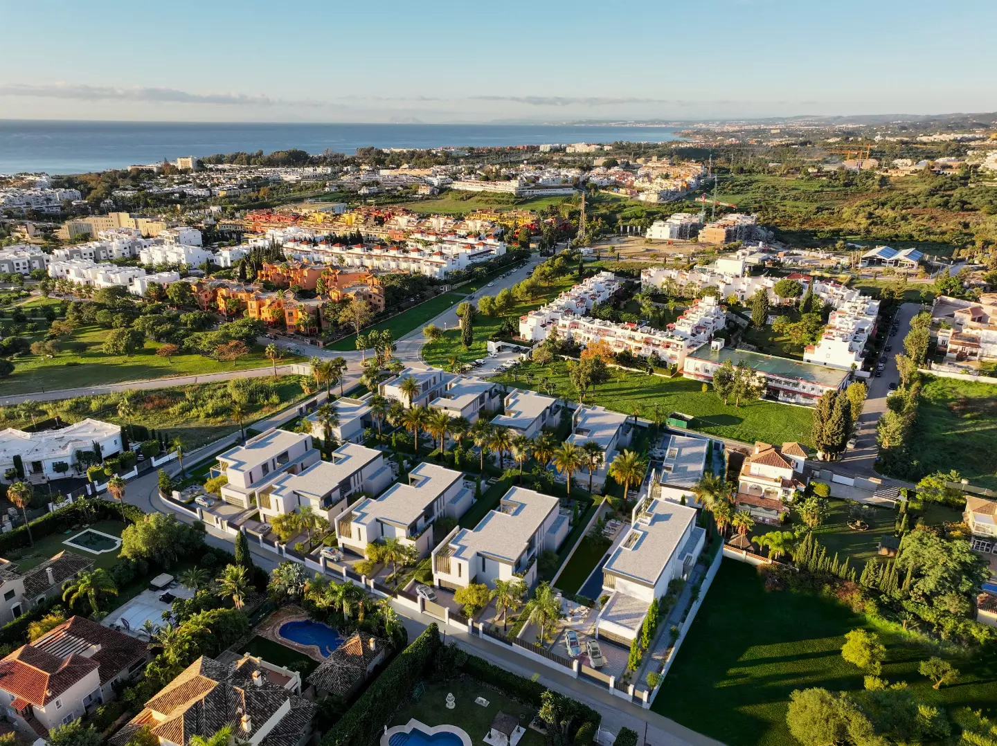 Ocean 11 Villas Gregal y Tramuntana in Estepona - экстерьер фото 1